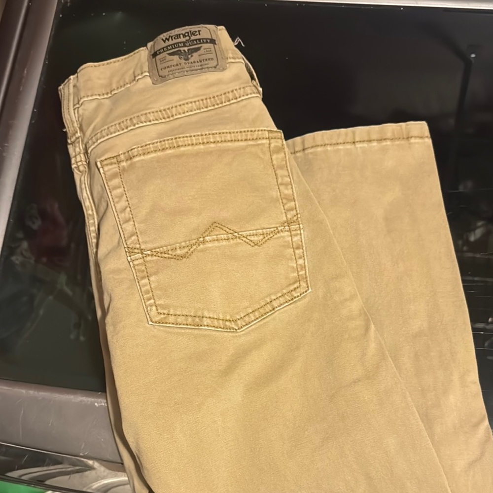 Wrangler Men's Tan Jeans - Picture 2 of 7